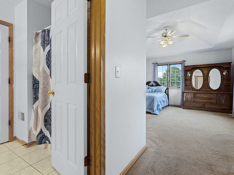 611 Flambeau Court Romeoville IL 60446