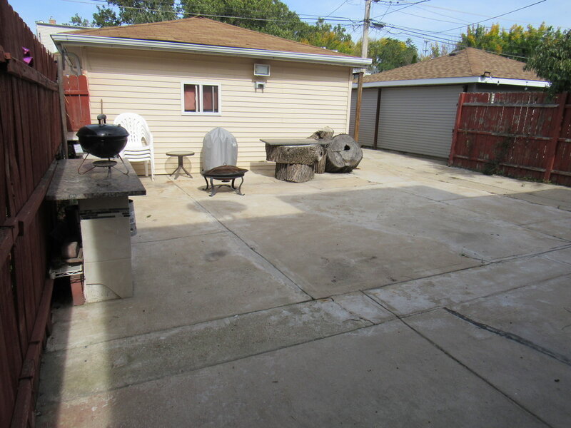3512 W 64th Street Chicago IL 60629