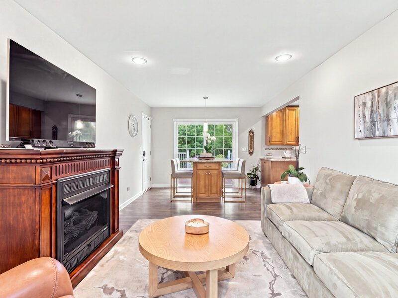 1209 River Oak Drive Naperville IL 60565