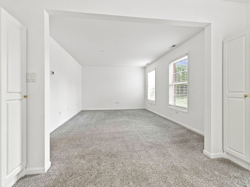 540 Devonshire Lane Crystal Lake IL 60014