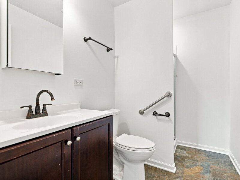 540 Devonshire Lane Crystal Lake IL 60014