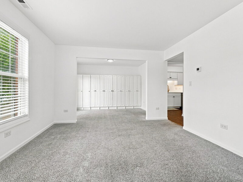 540 Devonshire Lane Crystal Lake IL 60014