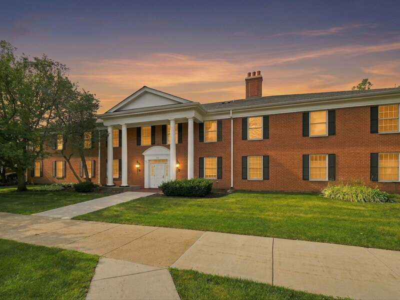 540 Devonshire Lane Crystal Lake IL 60014