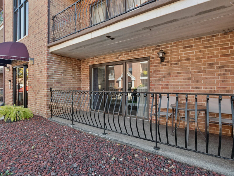 7114 W 108th Street Worth IL 60482