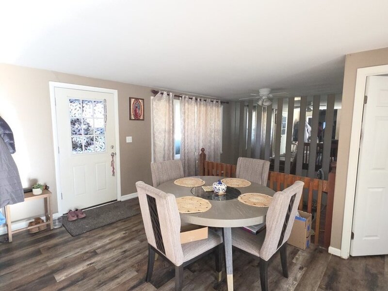 108 Mora Road Carpentersville IL 60110