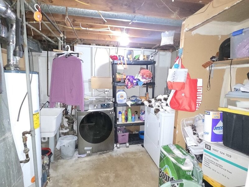 108 Mora Road Carpentersville IL 60110
