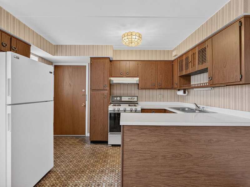 6150 S Kensington Avenue Countryside IL 60525
