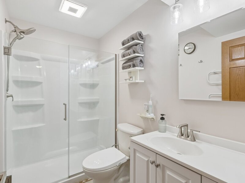 2489 Willoughby Lane Aurora IL 60502