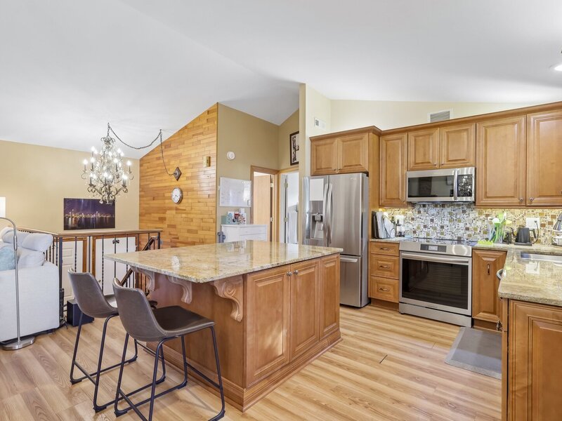 2489 Willoughby Lane Aurora IL 60502