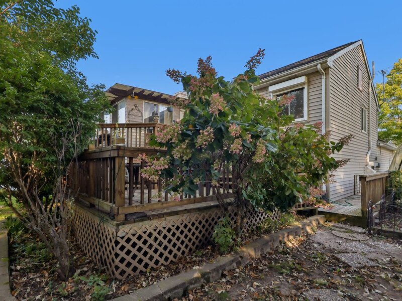 2489 Willoughby Lane Aurora IL 60502