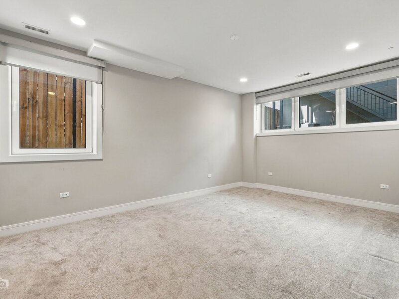 2448 W Diversey Avenue Chicago IL 60647