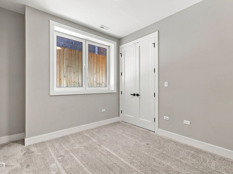 2448 W Diversey Avenue Chicago IL 60647