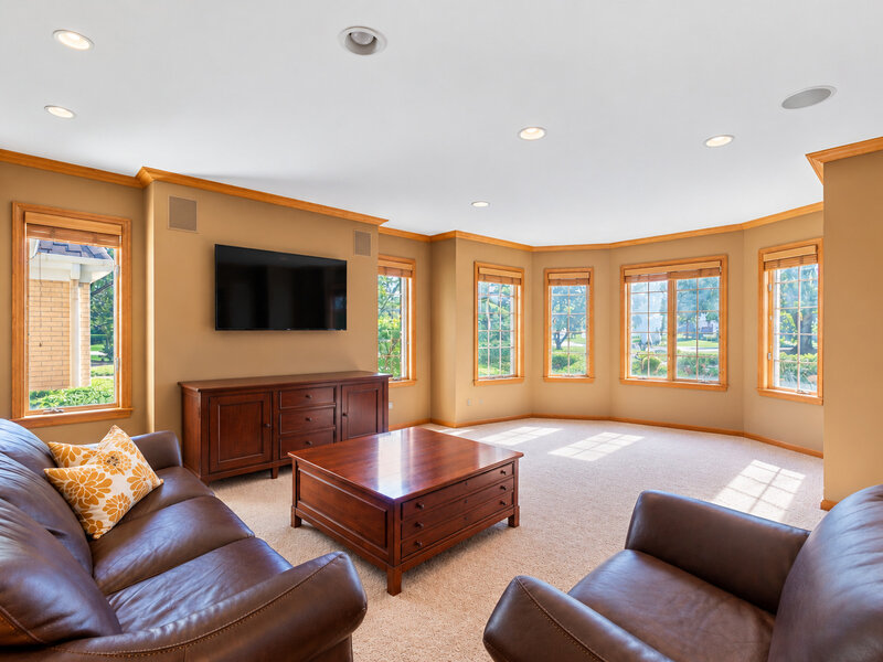 2 Gregory Lane South Barrington IL 60010