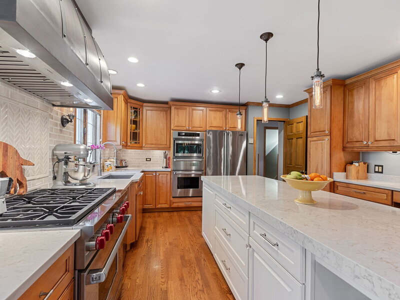 2 Gregory Lane South Barrington IL 60010