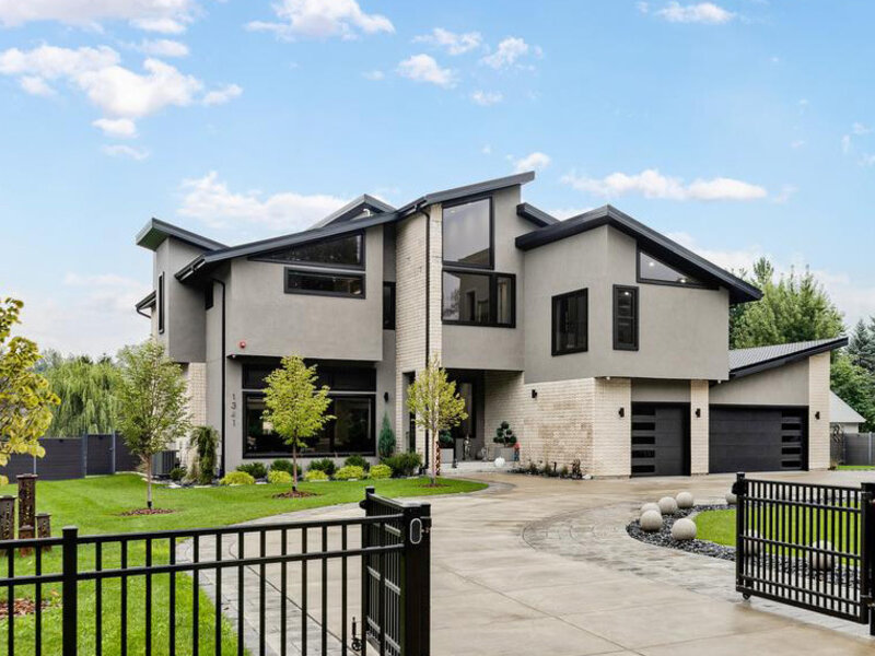 1341 Pfingsten Road Northbrook IL 60062
