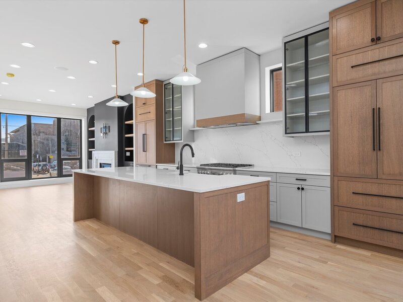 2302 W Huron Street Chicago IL 60612