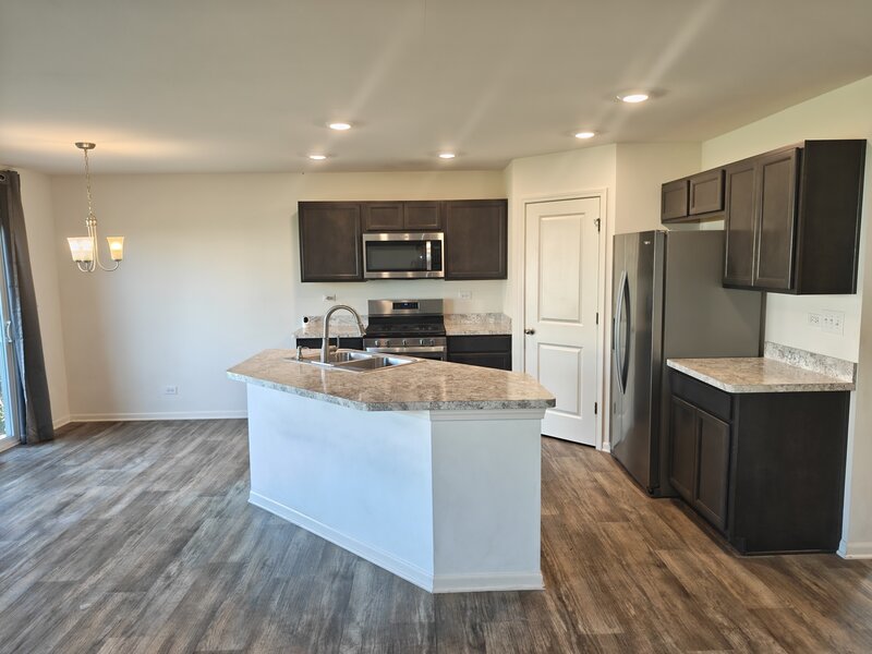1117 Amber Drive Cary IL 60013