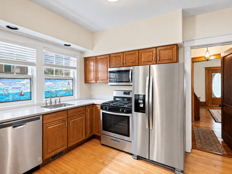 1538 Oakwood Avenue Highland Park IL 60035