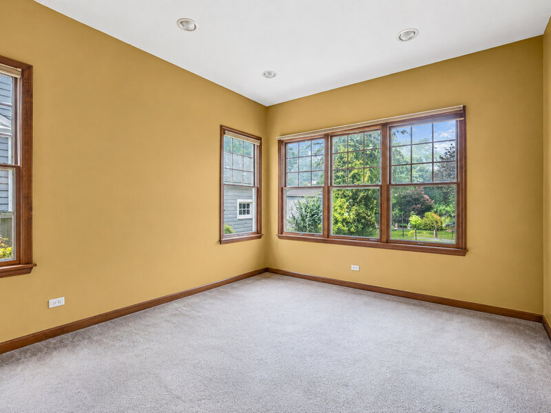 1538 Oakwood Avenue Highland Park IL 60035