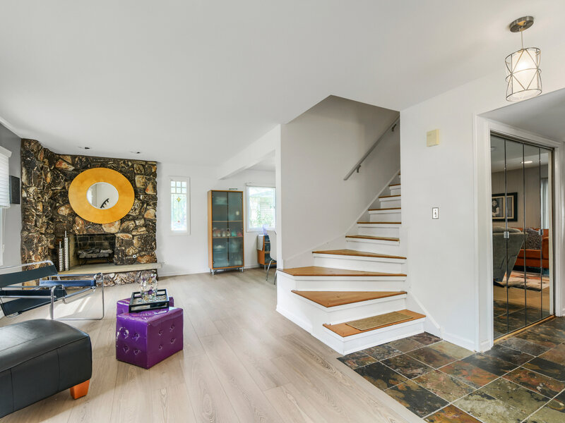 4511 Crab Orchard Drive Hoffman Estates IL 60192