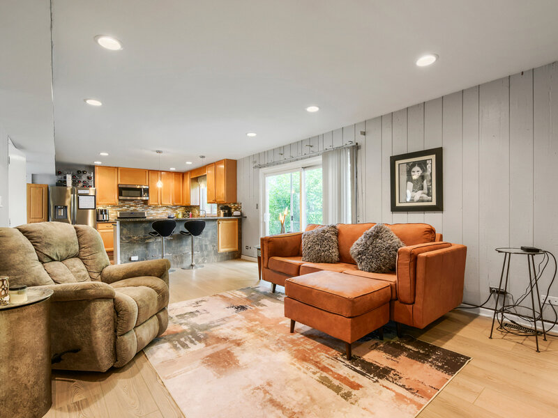 4511 Crab Orchard Drive Hoffman Estates IL 60192