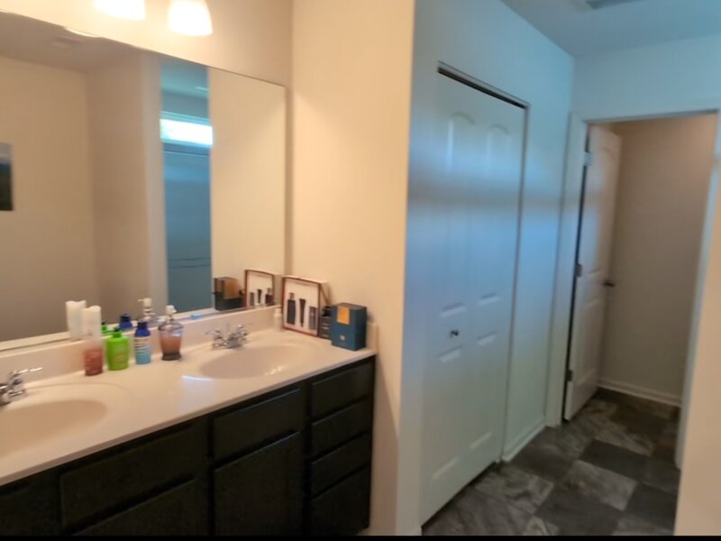 1547 Crest Drive Pingree Grove IL 60140