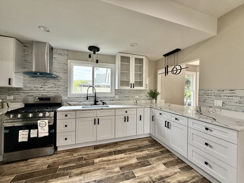 421 N Leclaire Avenue Chicago IL 60644