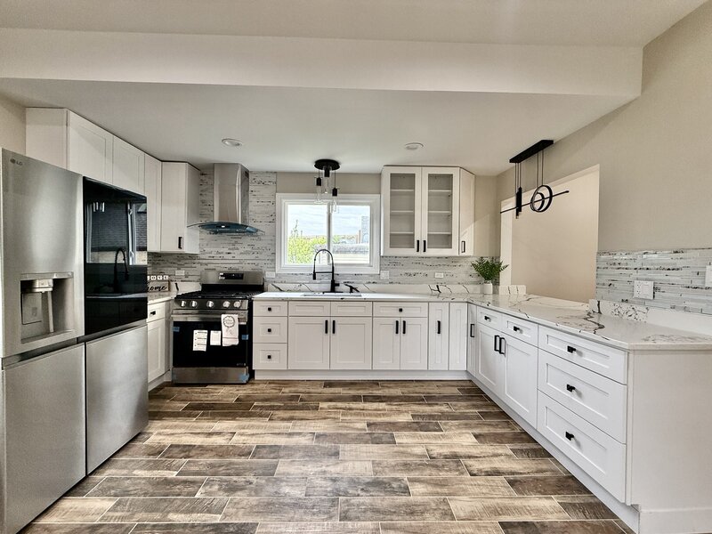 421 N Leclaire Avenue Chicago IL 60644