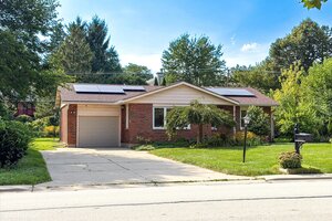 Photo of 722 N Stephen Drive Palatine IL 60067