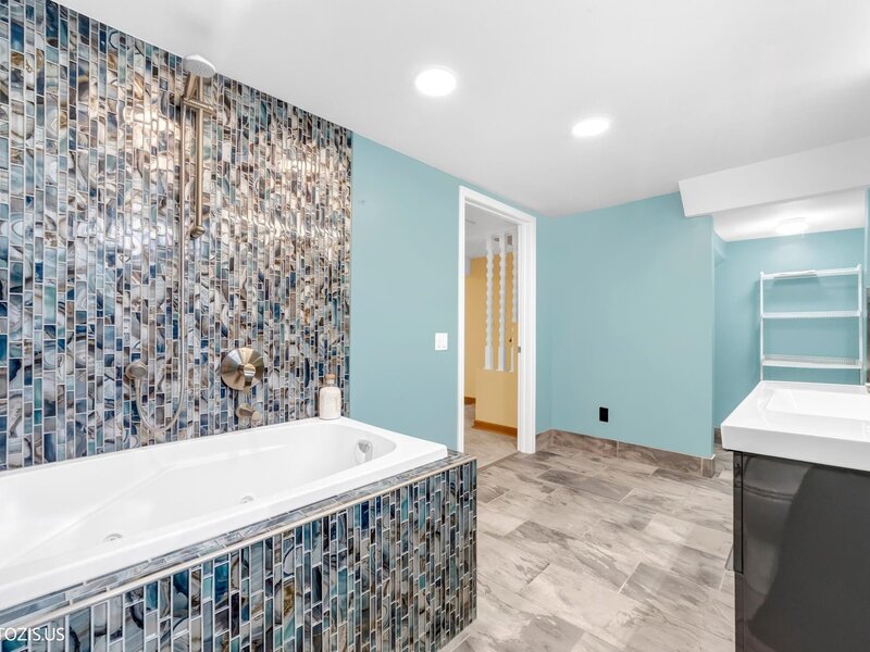 722 N Stephen Drive Palatine IL 60067