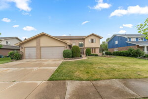 Photo of 19644 Brookfield Circle Tinley Park IL 60487