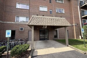 Photo of 4500 Beau Monde Drive Lisle IL 60532 Unit 204