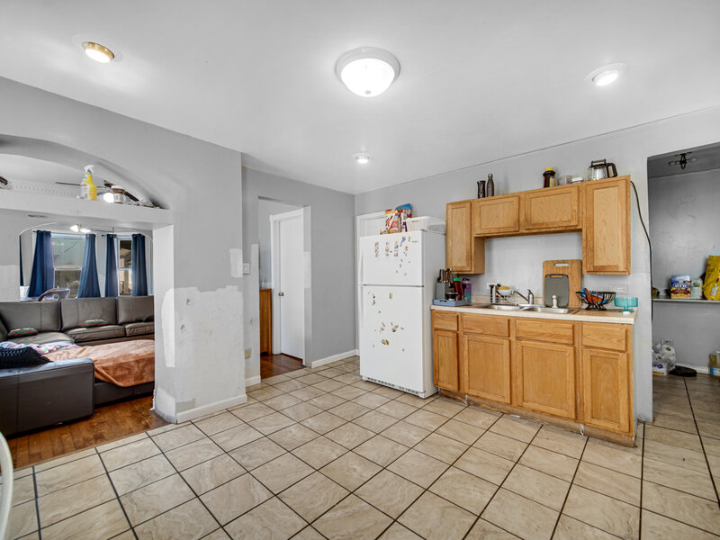 2213 N Kildare Avenue Chicago IL 60639