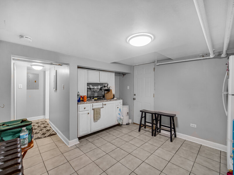 2213 N Kildare Avenue Chicago IL 60639