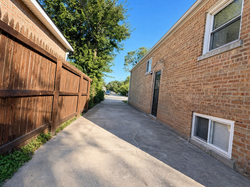 11414 S Kedzie Avenue Chicago IL 60655
