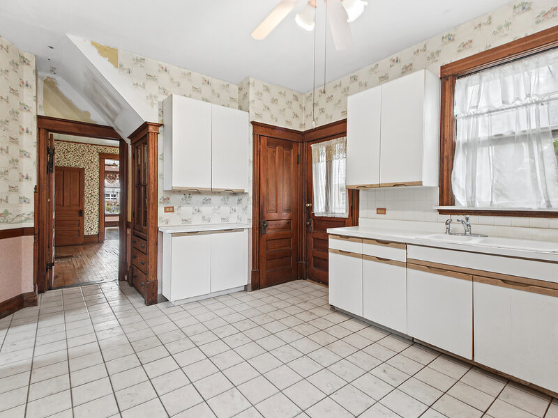 1322 Main Street Crete IL 60417