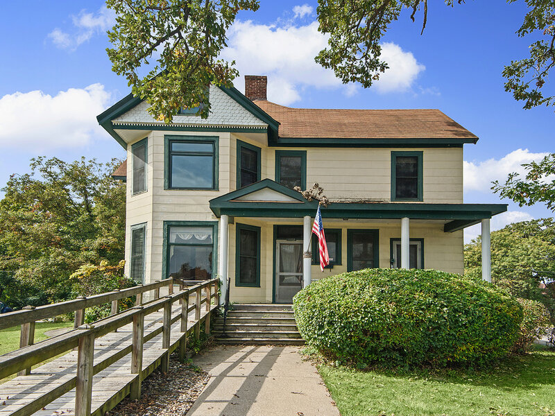 1322 Main Street Crete IL 60417