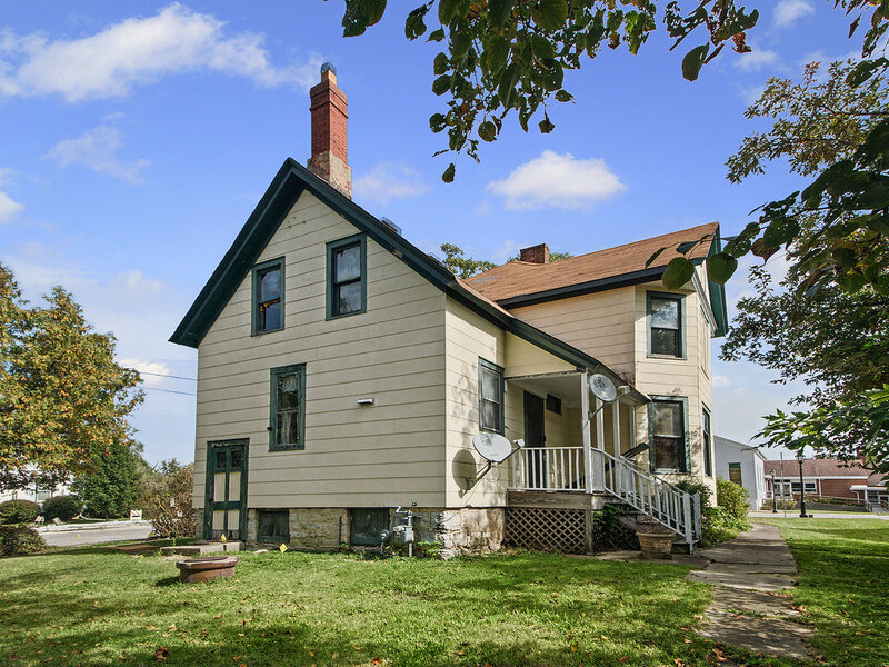 1322 Main Street Crete IL 60417