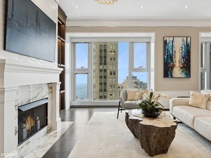77 E Walton Street Chicago IL 60611