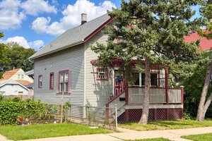 Photo of 5134 W Ainslie Street Chicago IL 60630