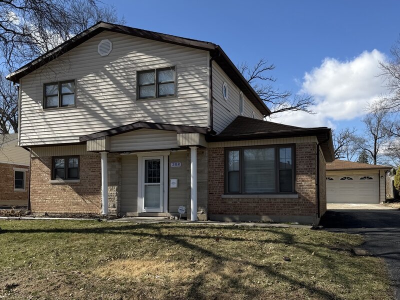 308 Oakwood Street Park Forest IL 60466