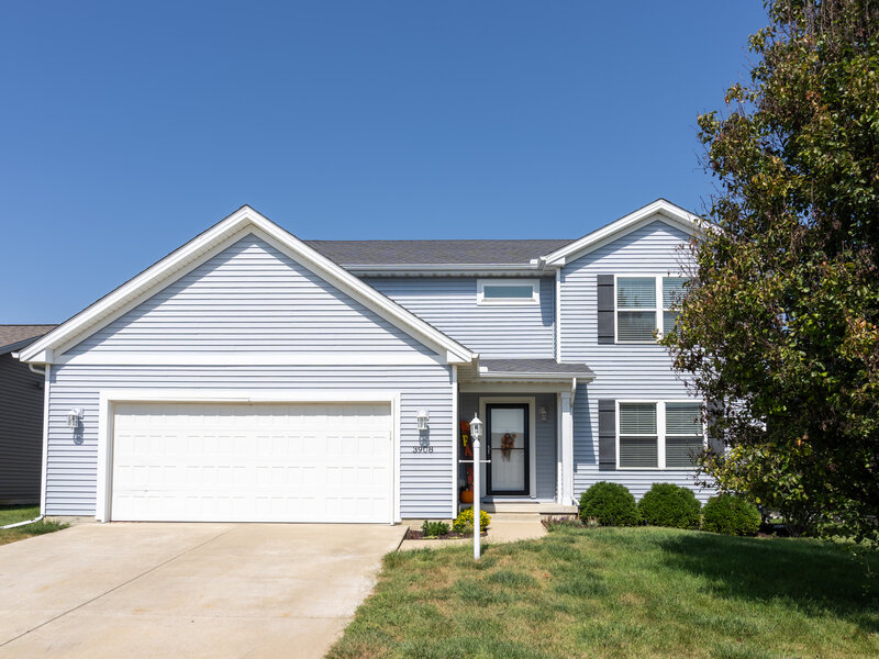 3908 Slate Drive Champaign IL 61822