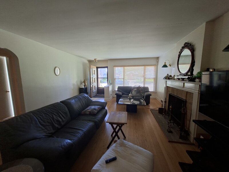 6631 N Saint Louis Avenue Lincolnwood IL 60712