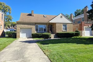 Photo of 6631 N Saint Louis Avenue Lincolnwood IL 60712