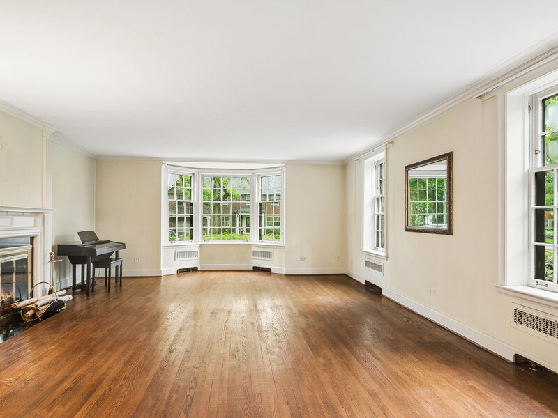 102 Pine Road Barrington IL 60010