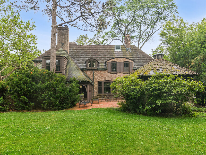 102 Pine Road Barrington IL 60010