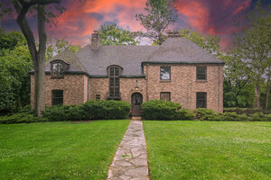 Photo of 102 Pine Road Barrington IL 60010
