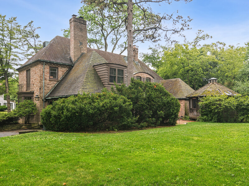 102 Pine Road Barrington IL 60010