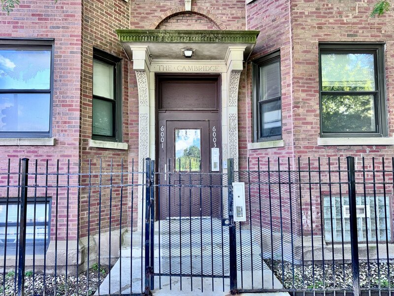 6001 S Michigan Avenue Chicago IL 60637