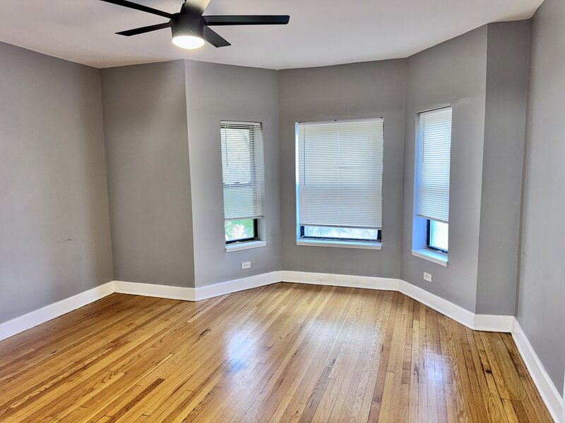 6001 S Michigan Avenue Chicago IL 60637